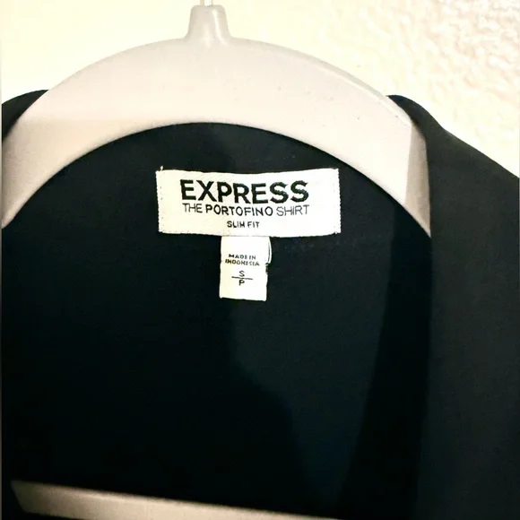 NWOT Button Up Portofino Shirt - Picture 3 of 4